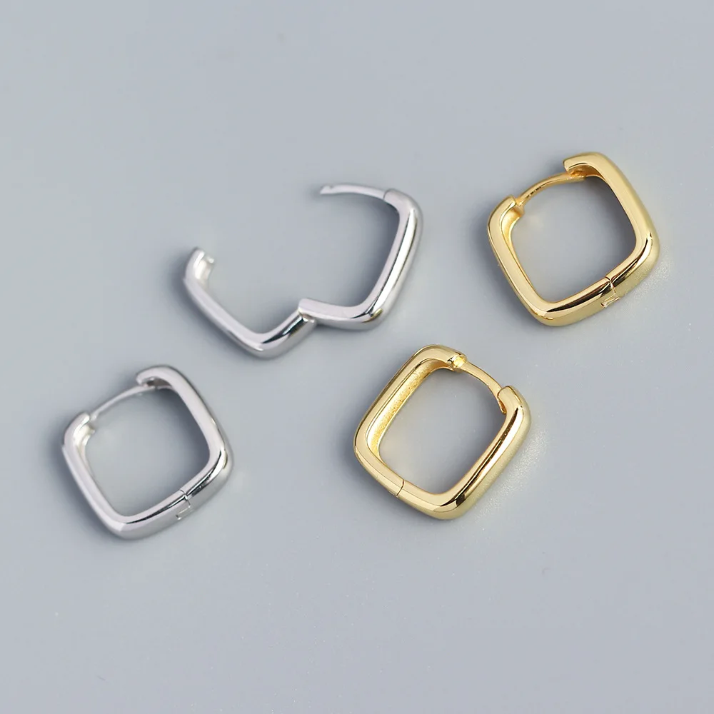 Chic Geometric Design Sterling Silver Square Clip On Earring Gold Plated Silver Hollow Circle Earring
Chic Geometric Design Sterling Silver Square Clip On Earring Gold Plated Silver Hollow Circle Earring