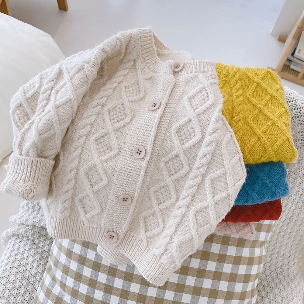 2043AWY01033 winter little infant toddler baby girls sweater cardigan sold korean kids children clothes boutiques
2043AWY01033 winter little infant toddler baby girls sweater cardigan sold korean kids children clothes boutiques