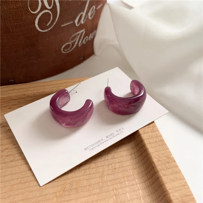 JUHU New S925 silver needle French retro purple half circle earrings temperament simple C-shaped geometric jewelry for women
JUHU New S925 silver needle French retro purple half circle earrings temperament simple C-shaped geometric jewelry for women