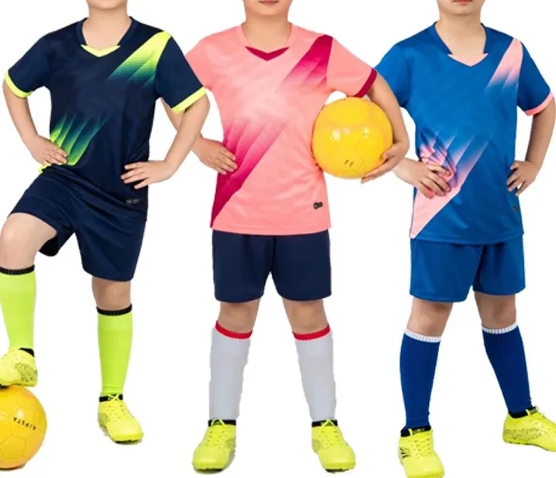 2021 new custom sublimation printed design 2 piece children youth quick dry football team soccer jersey sportsuit, Custom color
2021 new custom sublimation printed design 2 piece children youth quick dry football team soccer jersey sportsuit, Custom color