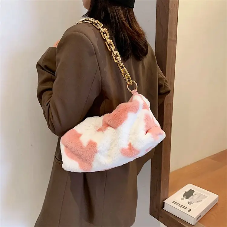 B10042 Newest Winter Fashion Style Girl Crossbody Bag Casual Lady Chain Style Shoulder Bag, Black,pink,brown
B10042 Newest Winter Fashion Style Girl Crossbody Bag Casual Lady Chain Style Shoulder Bag, Black,pink,brown