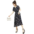 Wholesale V-neck Casual Floral Print Short Sleeve Fit and Flare Ladies Dress
