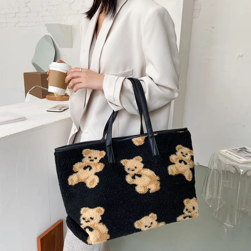New arrivals Beautiful Girl Plush Shoulder Handbags Tote Crossbody Chain Faux Fur Bag luxury women handbags, White, khaki, black, dark brown
New arrivals Beautiful Girl Plush Shoulder Handbags Tote Crossbody Chain Faux Fur Bag luxury women handbags, White, khaki, black, dark brown