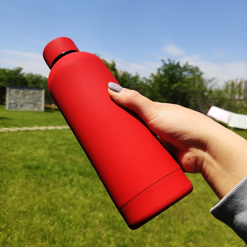 BPA free insulated stainless steel water bottle double wall insulated water bottle, Black, white, green and custom color
BPA free insulated stainless steel water bottle double wall insulated water bottle, Black, white, green and custom color
