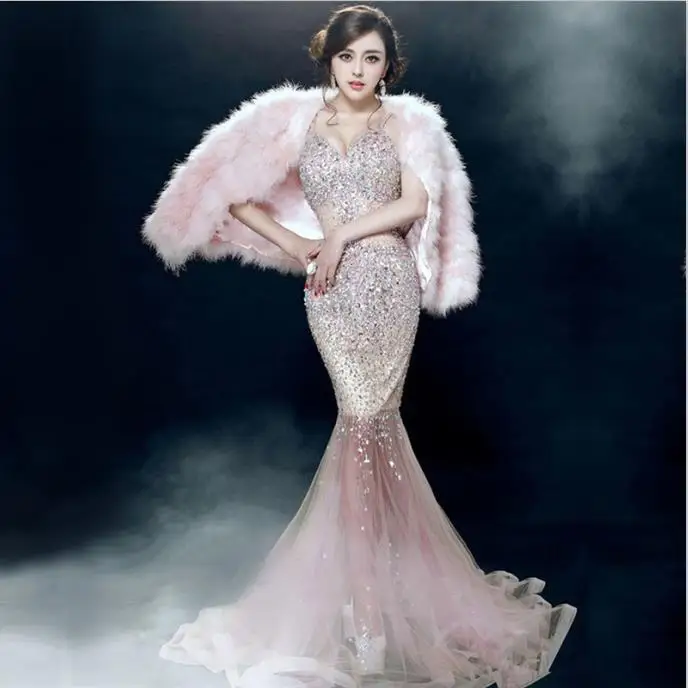 women party elegant wedding lace V-neck mermaid long evening dresses
women party elegant wedding lace V-neck mermaid long evening dresses