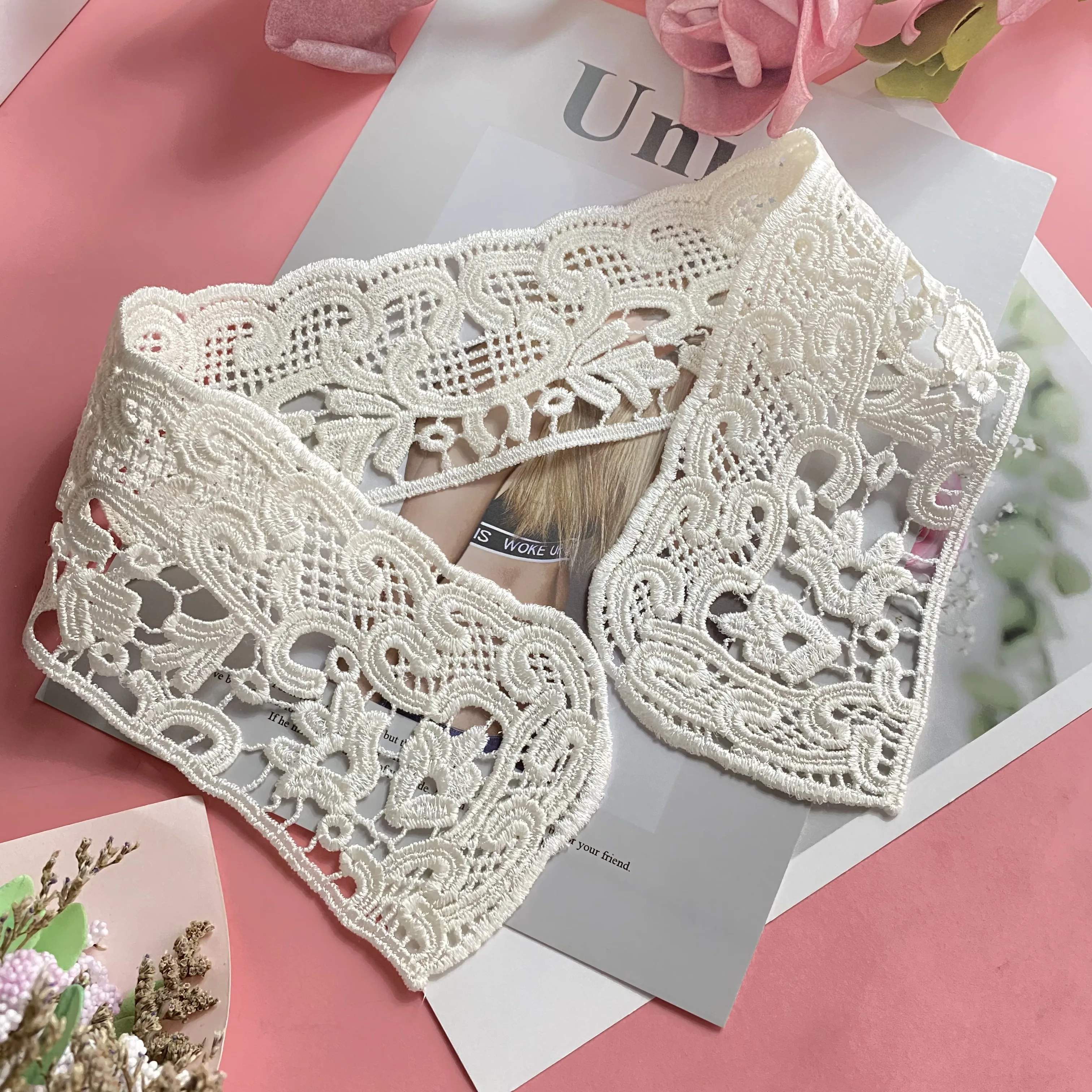 Factory newly launched clothing accessories milk silk polyester hollow embroidery lace false collar
Factory newly launched clothing accessories milk silk polyester hollow embroidery lace false collar
