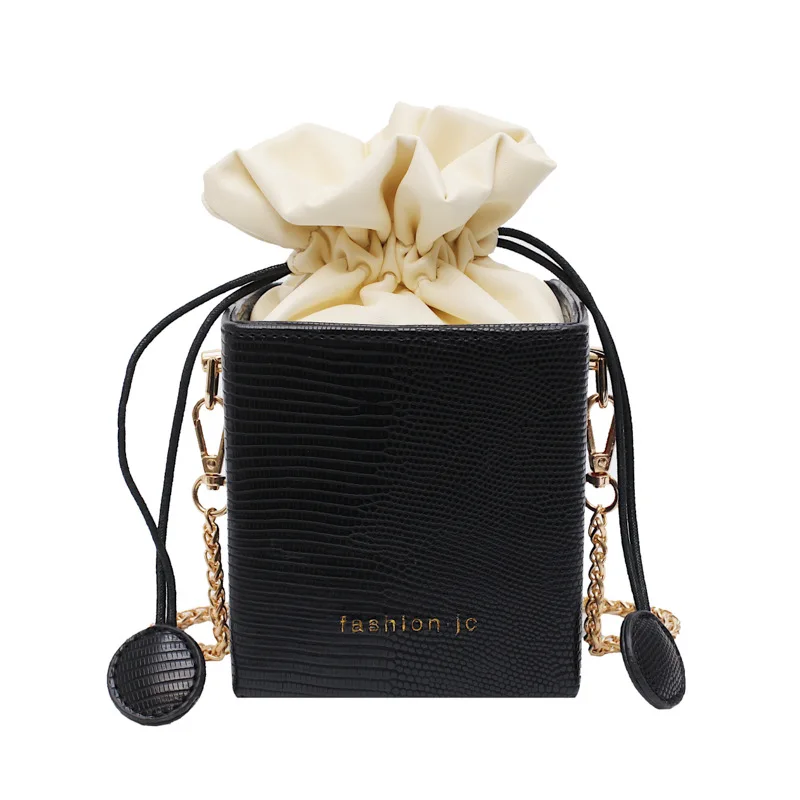 Fashion Ladies PU Vegan Leather String Shoulder Bag Crossbody Bags for Women Bucket Bag
Fashion Ladies PU Vegan Leather String Shoulder Bag Crossbody Bags for Women Bucket Bag