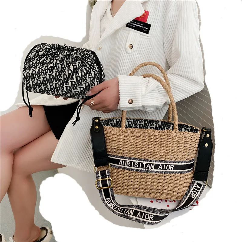 European and American popular luxury brand straw woven messenger bag advanced design women's luxury handbag
European and American popular luxury brand straw woven messenger bag advanced design women's luxury handbag