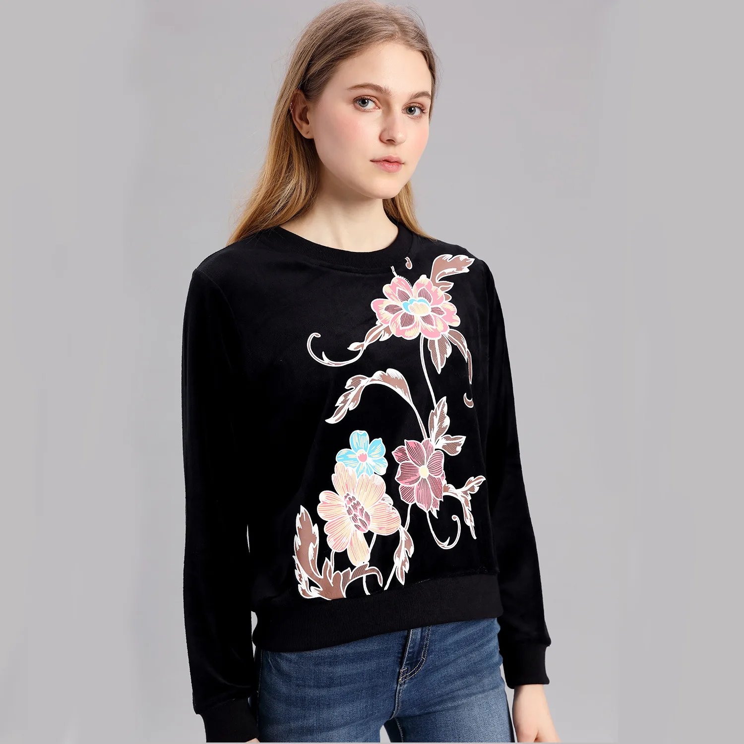 Autumn winter korean style luxury cotton velvet black floral ladies sweater tops casual crew neck pullover sweater for women
Autumn winter korean style luxury cotton velvet black floral ladies sweater tops casual crew neck pullover sweater for women