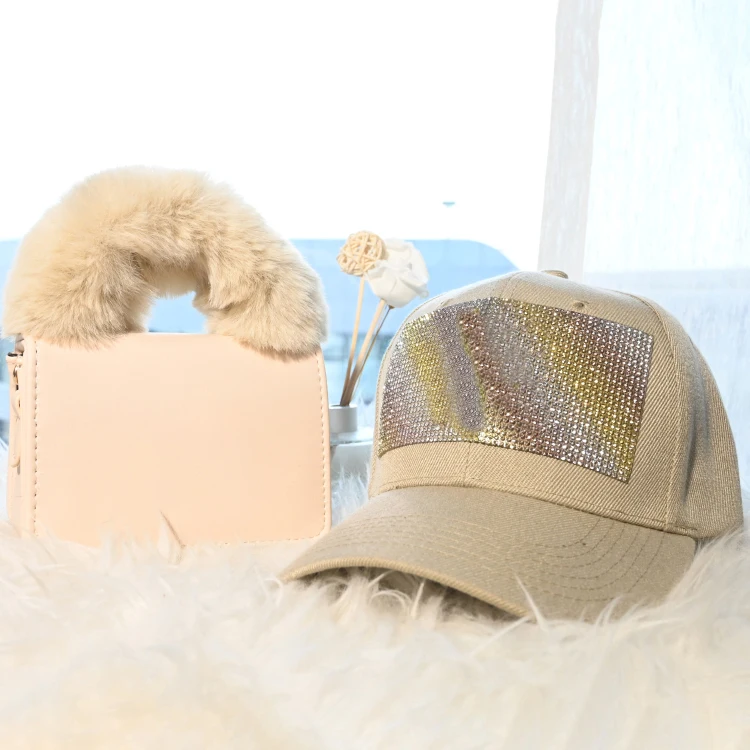 Fashion Designer Ladies Shoulder Hat with Purse Wholesale Crossbody Handbags Girls LA Logo Handbags Set for Women, Customizable
Fashion Designer Ladies Shoulder Hat with Purse Wholesale Crossbody Handbags Girls LA Logo Handbags Set for Women, Customizable