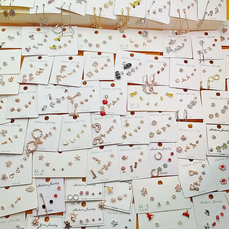 Luxury wholesale earrings mixed 925 sterling silver stud earring set lot bulk Korean zircon heart bees designers earrings
Luxury wholesale earrings mixed 925 sterling silver stud earring set lot bulk Korean zircon heart bees designers earrings
