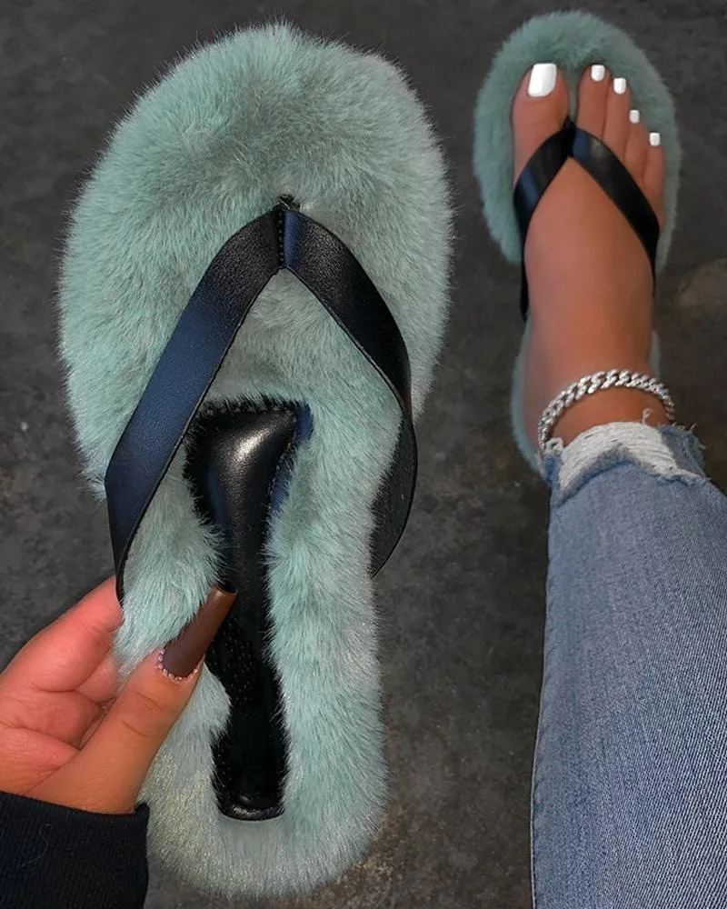 Women's Flats 2020 Sandal Winter Fur Slides House Fluffy Slippers Wholesale New Fashion Ladies Women's Casual Shoes Sandals
Women's Flats 2020 Sandal Winter Fur Slides House Fluffy Slippers Wholesale New Fashion Ladies Women's Casual Shoes Sandals