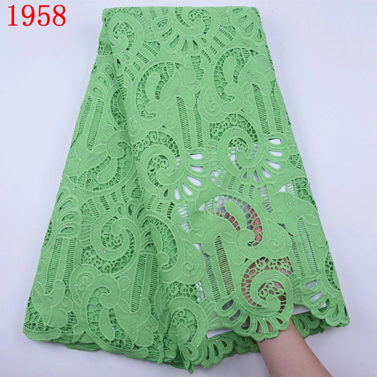 Free Shipping Embroidery African Guipure Cord Net Lace With Beads High Quality Cord Net Lace For Wedding 1958
Free Shipping Embroidery African Guipure Cord Net Lace With Beads High Quality Cord Net Lace For Wedding 1958