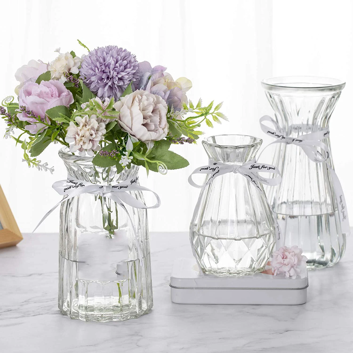 Rustic Small Glass Vase in Various Shapes Mini Vase Wedding Bridal Shower Centerpiece Table Vase, Clear
Rustic Small Glass Vase in Various Shapes Mini Vase Wedding Bridal Shower Centerpiece Table Vase, Clear