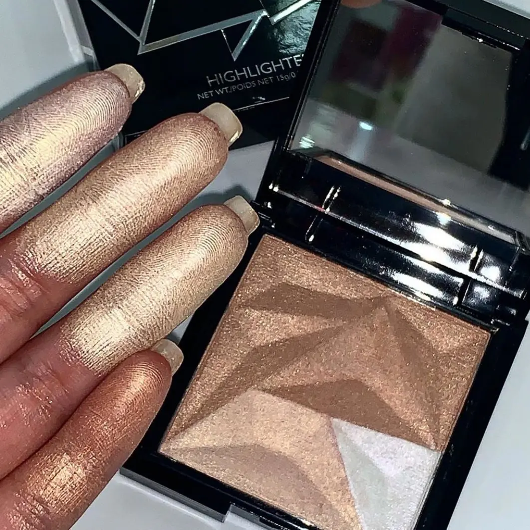 Beauty and personal care high pigment contour powder private label loose highlighter makeup, 4 color, can be customized
Beauty and personal care high pigment contour powder private label loose highlighter makeup, 4 color, can be customized