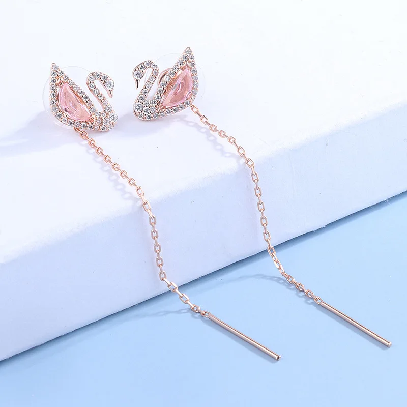 High quality brand Jewelry SWA Back hanging ear line tassel earrings rose gold double swan zircon diamond earrings
High quality brand Jewelry SWA Back hanging ear line tassel earrings rose gold double swan zircon diamond earrings