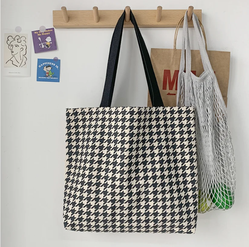Women's Canvas Large Carry Bag Autumn/winter 2021 Plaid Print Shoulder Bag Casual Fashion, Versatile Shoulder Bag YGC-435
Women's Canvas Large Carry Bag Autumn/winter 2021 Plaid Print Shoulder Bag Casual Fashion, Versatile Shoulder Bag YGC-435