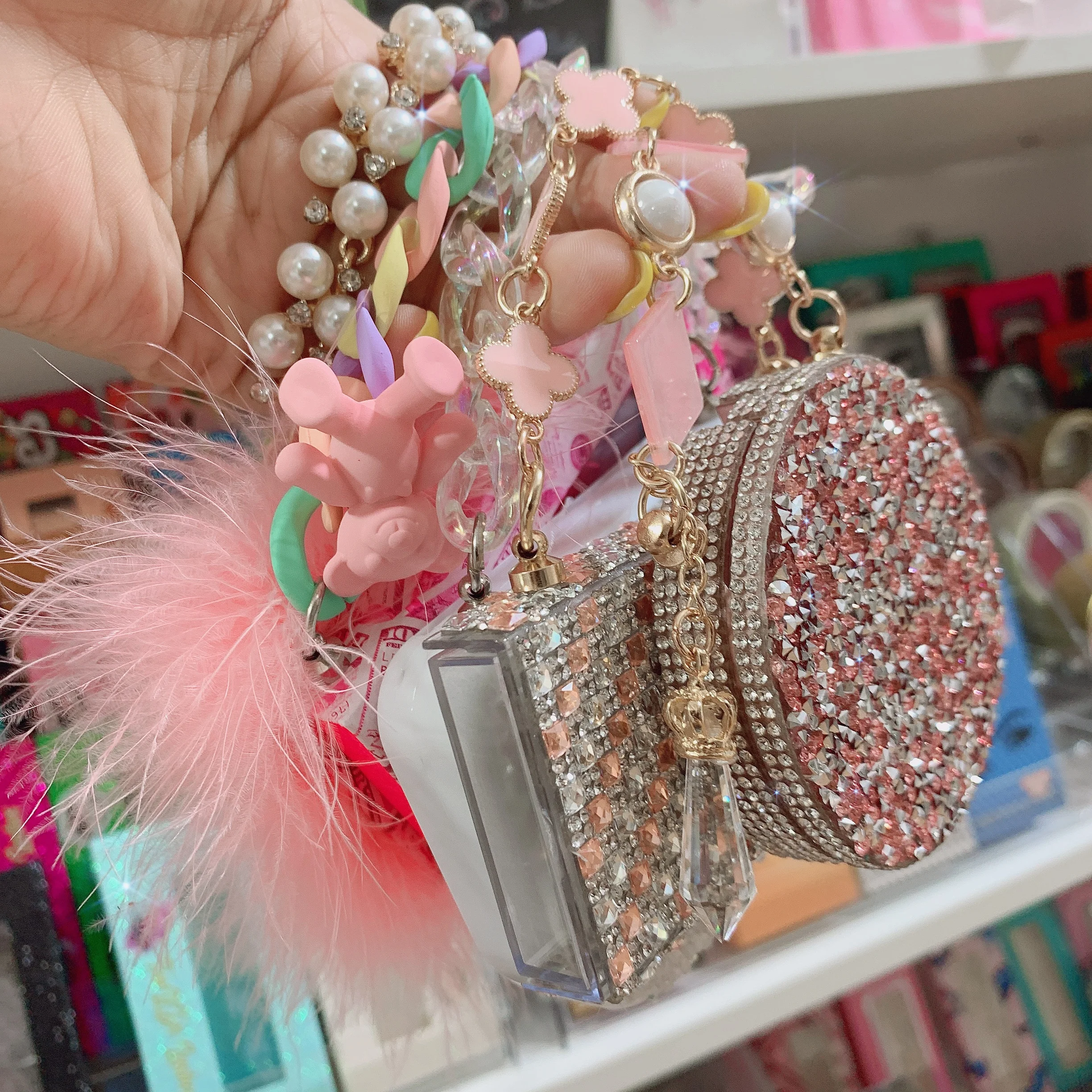 2021 New Trend Multi Chain Eyelashes Box Lashes Mink Wholesale New Style Luxury Magnetic Eyelashes Box With Chain
2021 New Trend Multi Chain Eyelashes Box Lashes Mink Wholesale New Style Luxury Magnetic Eyelashes Box With Chain