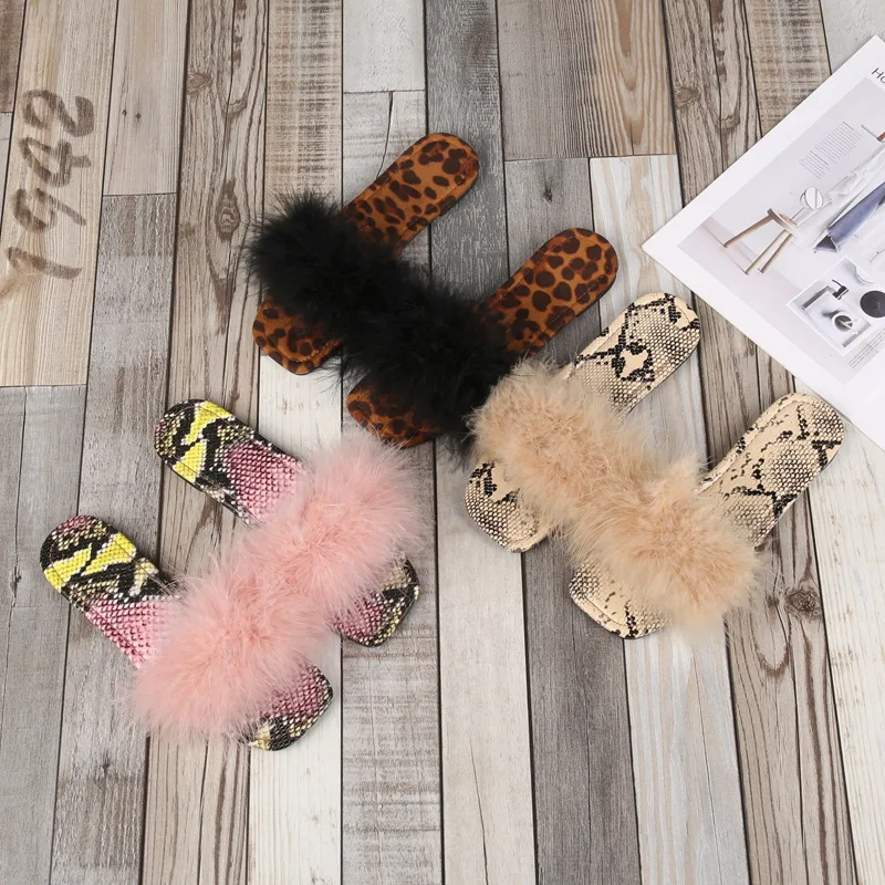 Superstarer Fur Slides Slippers 2012 new large size flat snake print faux fur slippers female spot
Superstarer Fur Slides Slippers 2012 new large size flat snake print faux fur slippers female spot