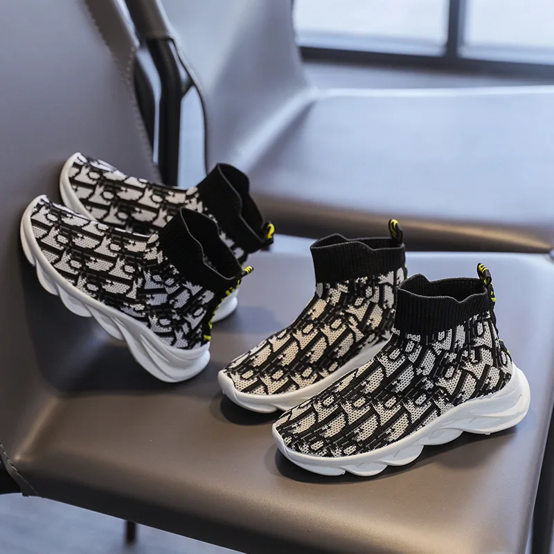 Wholesale Girls Boys shoes Designers Fashion School Sports Children Casual Footwear 2021 Kids Shoes
Wholesale Girls Boys shoes Designers Fashion School Sports Children Casual Footwear 2021 Kids Shoes