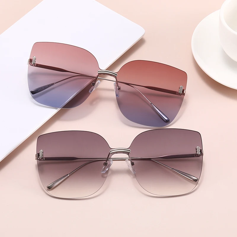 Superhot Eyewear 21169 Fashion 2021 UV400 Gradient Women Diamond Cut Lenses Shades Sunglasses
Superhot Eyewear 21169 Fashion 2021 UV400 Gradient Women Diamond Cut Lenses Shades Sunglasses