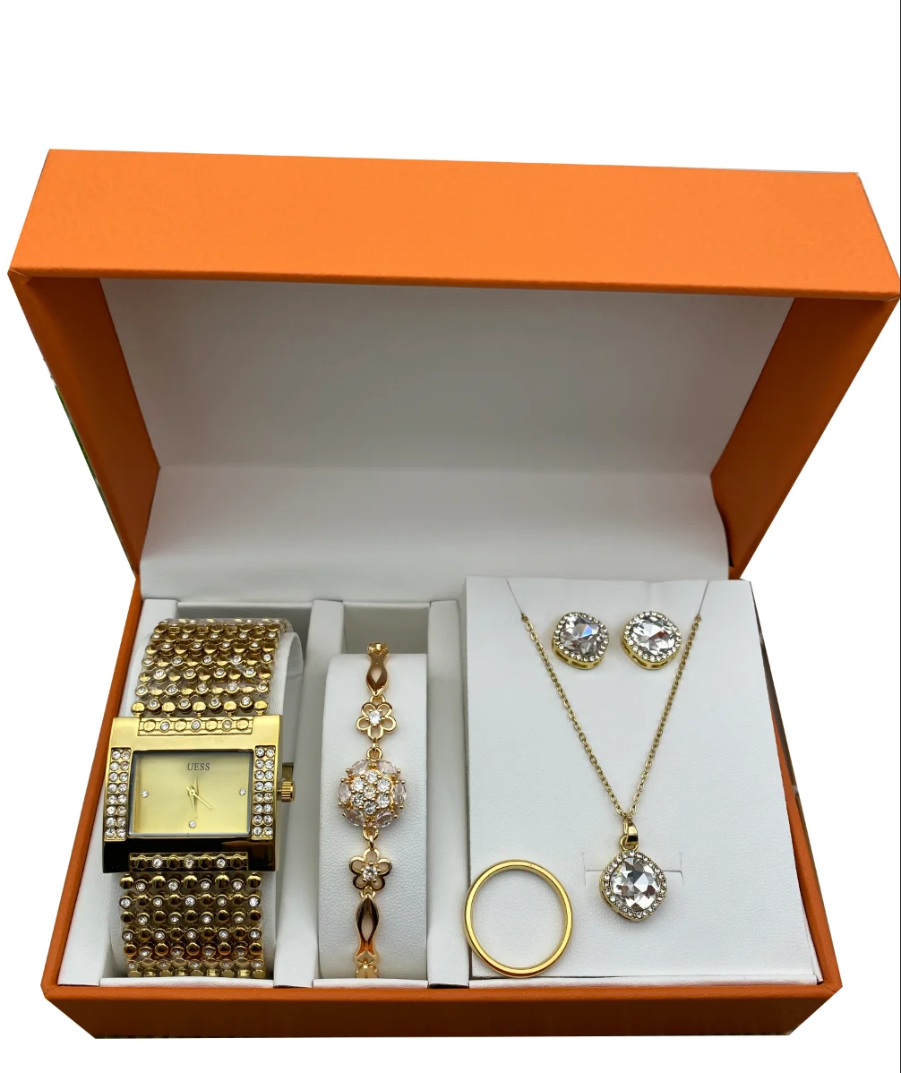 2021 Best Selling Fashion Geneva ladies Watch Classic Quartz Silicone Bracelet Unisex Student Watches with jewelry
2021 Best Selling Fashion Geneva ladies Watch Classic Quartz Silicone Bracelet Unisex Student Watches with jewelry