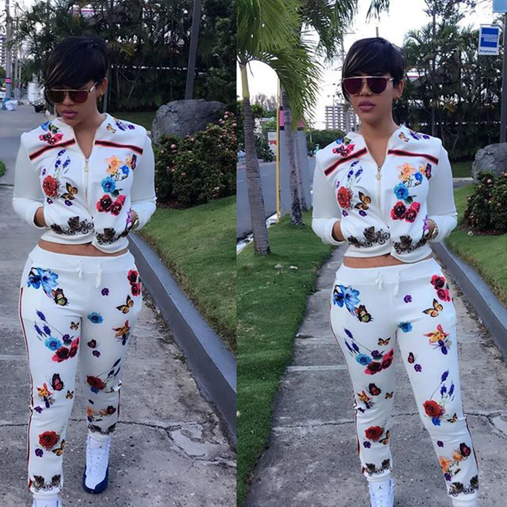 Colorful rose butterfly print sports suit casual women's wear wholesale, Customized color
Colorful rose butterfly print sports suit casual women's wear wholesale, Customized color