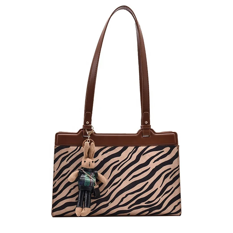 2021wholesale customization Large-capacity new shoulder women bag french style ladies messenger hand bag
2021wholesale customization Large-capacity new shoulder women bag french style ladies messenger hand bag