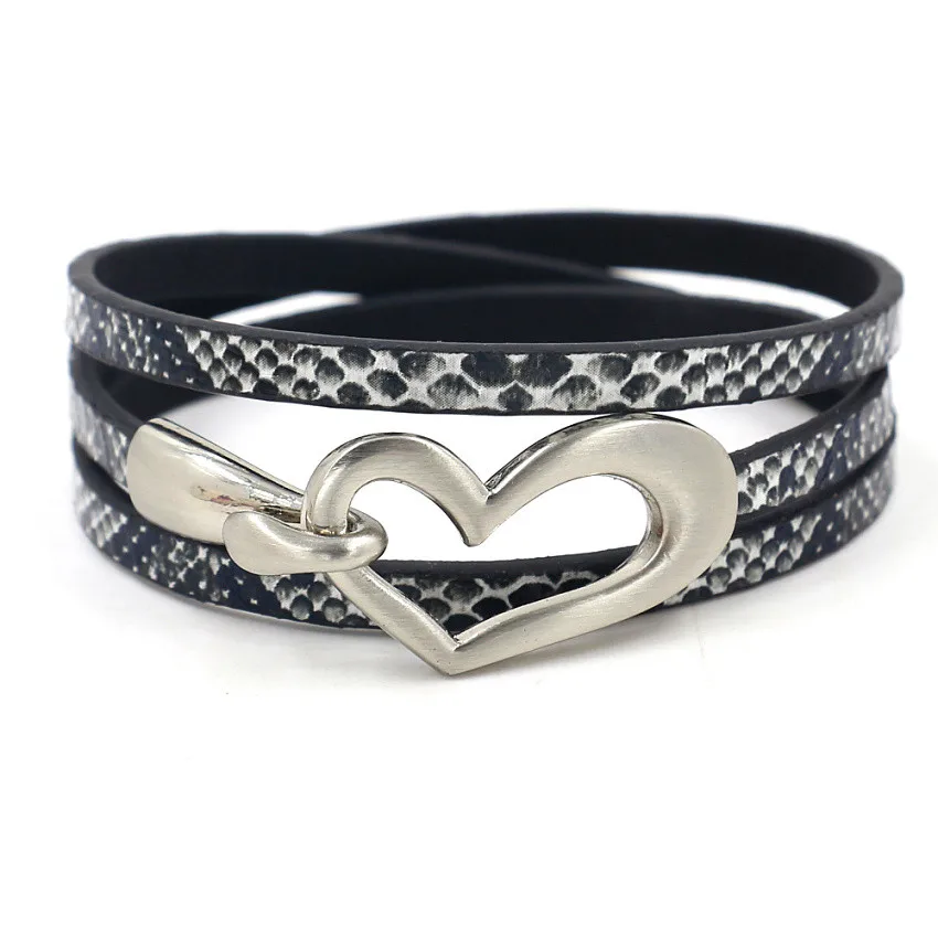 Multi-color Mixed Batch Creative Love Heart Shape Three-circle Snakeskin Imitation Leather Bracelet for Women, Black,white,brown,green,pink
Multi-color Mixed Batch Creative Love Heart Shape Three-circle Snakeskin Imitation Leather Bracelet for Women, Black,white,brown,green,pink