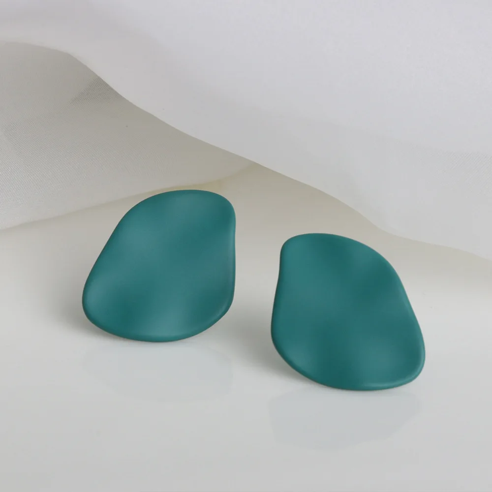 Statement Blue Paint Irregular Stud Earring Best Selling Geometric Metal Piece Stud Earring For Girls, Picture
Statement Blue Paint Irregular Stud Earring Best Selling Geometric Metal Piece Stud Earring For Girls, Picture