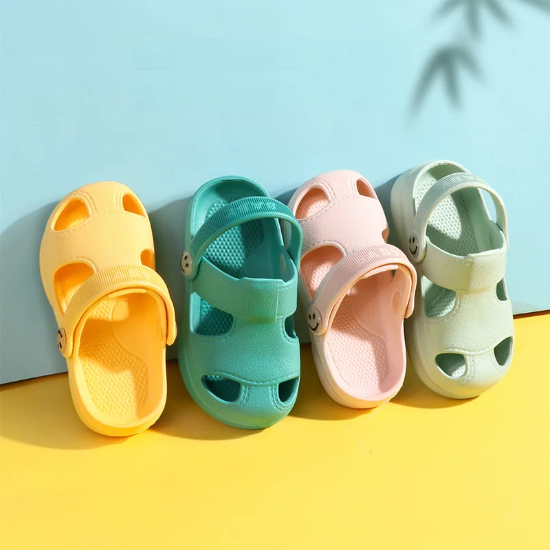 Wholesale 2021 Summer New Product Baby Girl EVA Jelly Light slippers Shoes Kids toddler baby sandals Shoes
Wholesale 2021 Summer New Product Baby Girl EVA Jelly Light slippers Shoes Kids toddler baby sandals Shoes