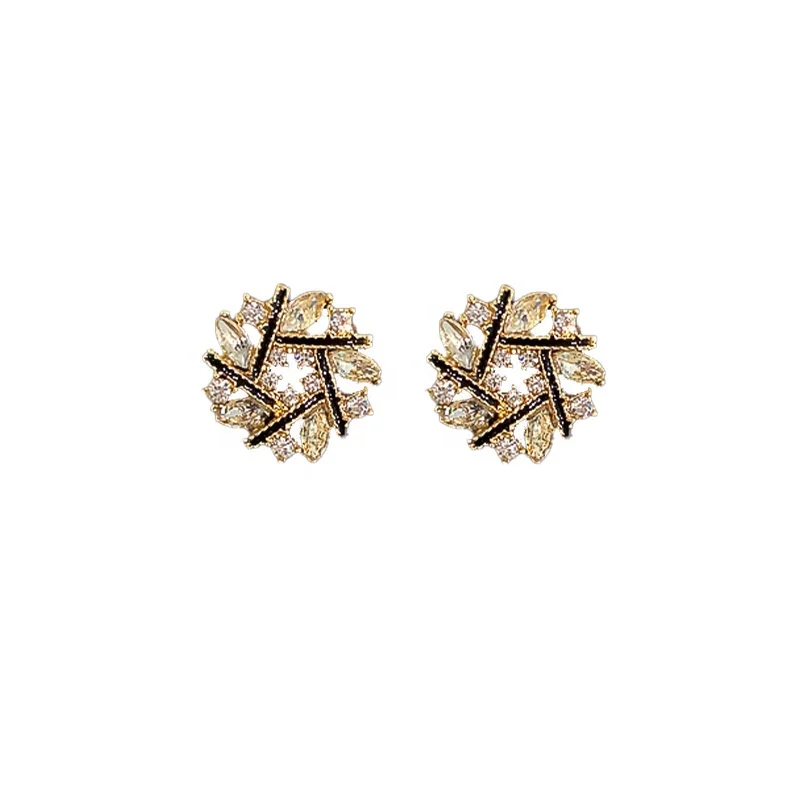 ADELANTE Trendy Style Alloy with Silver Needle Gold Plated Rhinestone Crystal Stud Earrings Women
ADELANTE Trendy Style Alloy with Silver Needle Gold Plated Rhinestone Crystal Stud Earrings Women