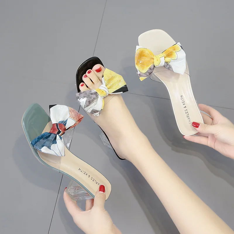 Diamond Rhinestone Crystal Heel Bow Tie High Heel Sandal Slipper Shoes Please Send Inquiry for more type
Diamond Rhinestone Crystal Heel Bow Tie High Heel Sandal Slipper Shoes Please Send Inquiry for more type