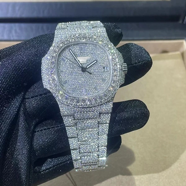 LiFeng 2022 New Style Custom Men Full VVS Diamond Moissanite Luxury Watch Hip Hop Iced Out mechanical watch
LiFeng 2022 New Style Custom Men Full VVS Diamond Moissanite Luxury Watch Hip Hop Iced Out mechanical watch