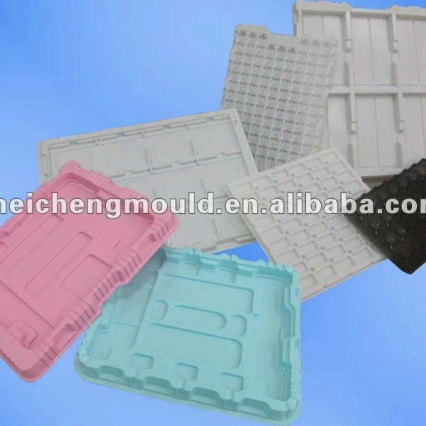 Blister packaging tray