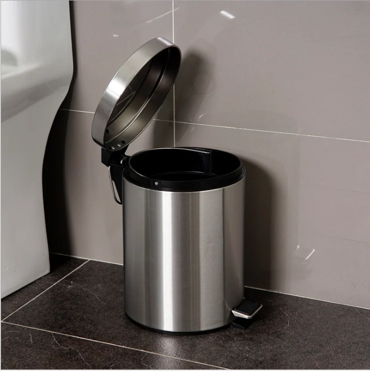 New fashion steel pedal trash can maker chooses high-end trash collector small 5L soft silent lid closed design stainless steel
New fashion steel pedal trash can maker chooses high-end trash collector small 5L soft silent lid closed design stainless steel