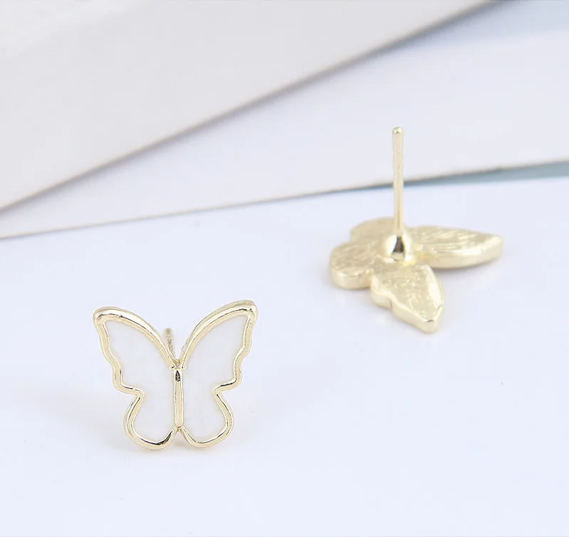 Korean version of fashionable and sweet OL small butterfly personality earrings, Golden
Korean version of fashionable and sweet OL small butterfly personality earrings, Golden