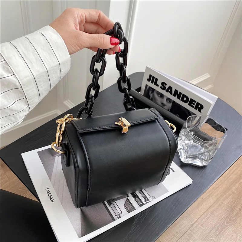 Woman Luxury 2021 PU Leather Little Handbag Hand Bags Ladies Shoulder Bag Unique Purses Handbags, The same colors as photos
Woman Luxury 2021 PU Leather Little Handbag Hand Bags Ladies Shoulder Bag Unique Purses Handbags, The same colors as photos