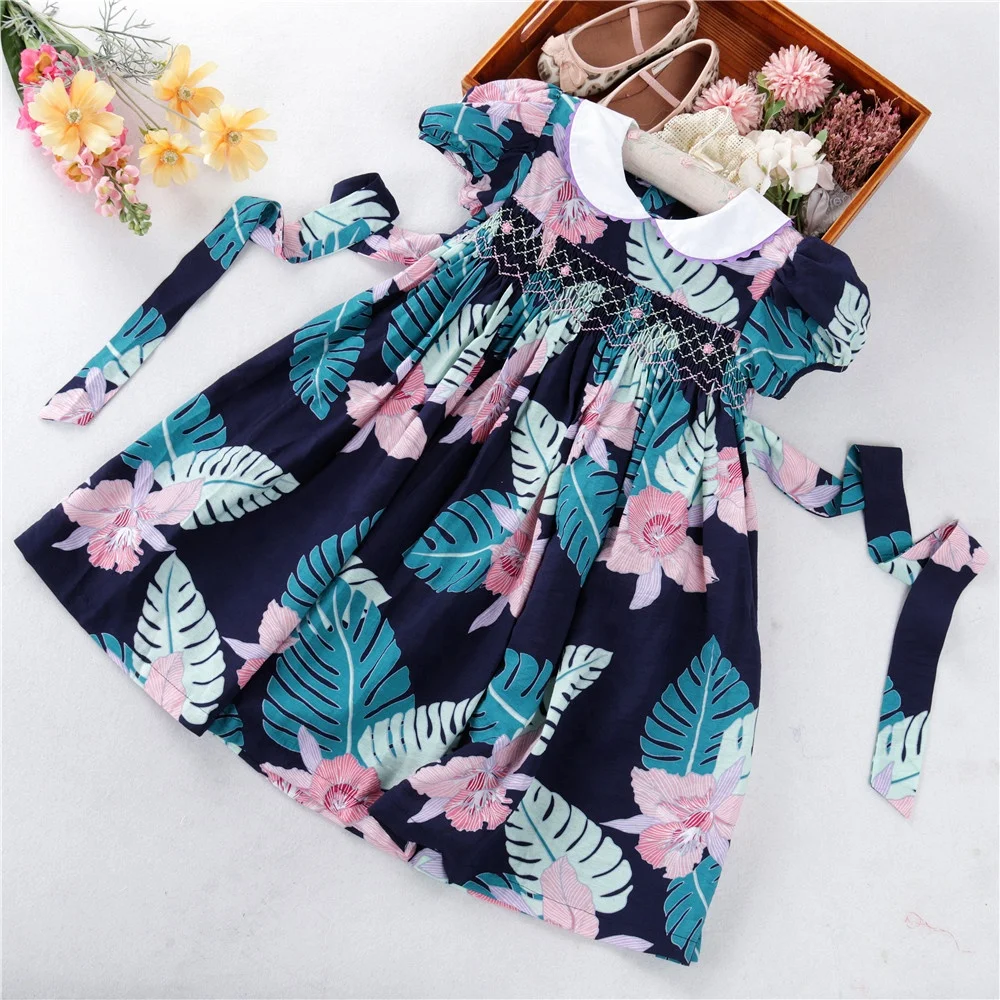 B41265 4-12 years hand made floral girls smocked clothing embroidery children clothes kids clothing summer
B41265 4-12 years hand made floral girls smocked clothing embroidery children clothes kids clothing summer