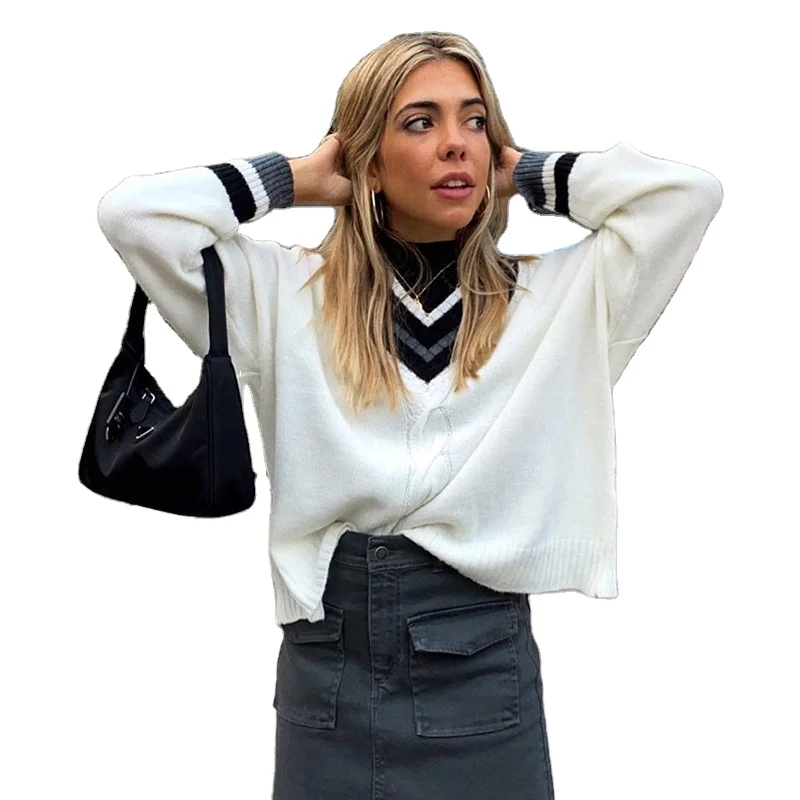2020 woman sweater casual v-neck splice sweater fashion oversized sweater knit women clothing, Solid
2020 woman sweater casual v-neck splice sweater fashion oversized sweater knit women clothing, Solid