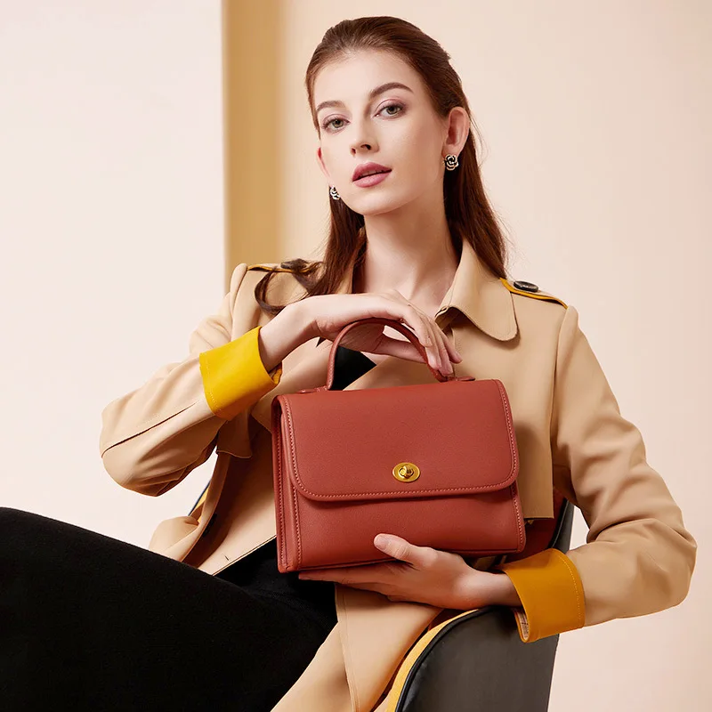 2022 Design Genuine Leather Women's Bag Light Luxury Brand Shoulder Bag Solid color Handbags For Women, 3 colors
2022 Design Genuine Leather Women's Bag Light Luxury Brand Shoulder Bag Solid color Handbags For Women, 3 colors