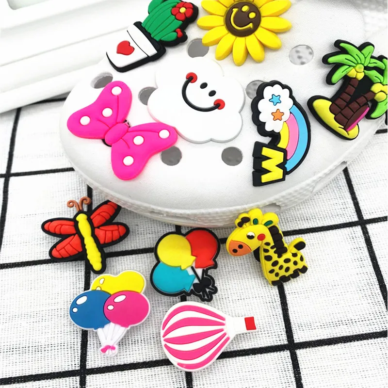 Ready stock ins Hot sale Selling children shoe Charms Designer Kids Wholesale Pvc shoe decoration accessories, As picture/custom
Ready stock ins Hot sale Selling children shoe Charms Designer Kids Wholesale Pvc shoe decoration accessories, As picture/custom
