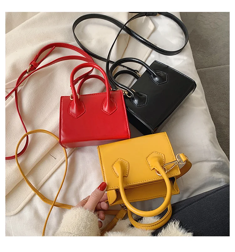 Female Pure Color Totes Luxury Mini Hand Bags Brand Purses Handbags 2021 Women Designer Small Chunky Shoulder Crossbody Bags
Female Pure Color Totes Luxury Mini Hand Bags Brand Purses Handbags 2021 Women Designer Small Chunky Shoulder Crossbody Bags
