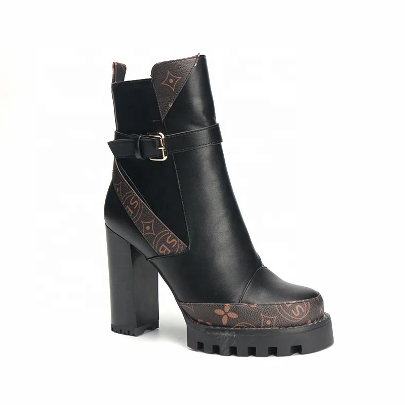 2020 Latest Design Ankle Boots Women Balck Leather Round Toe Zip Designer High Chunke Heel Trendy Ladies Boots, Customized color
2020 Latest Design Ankle Boots Women Balck Leather Round Toe Zip Designer High Chunke Heel Trendy Ladies Boots, Customized color