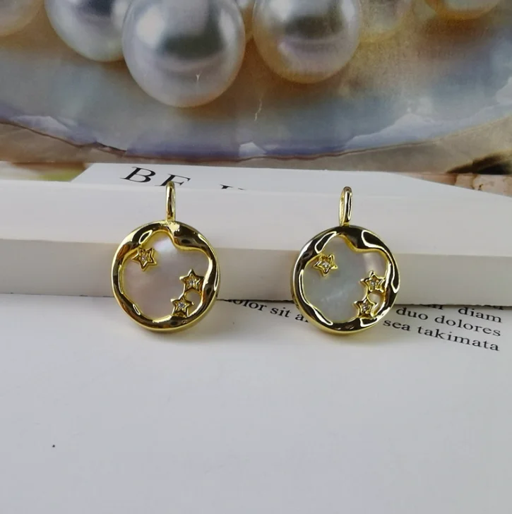 Jialin jewelry 18k gold ins white love mother of pearl sea shell starry sky pendant charm Necklace diy accessories
Jialin jewelry 18k gold ins white love mother of pearl sea shell starry sky pendant charm Necklace diy accessories