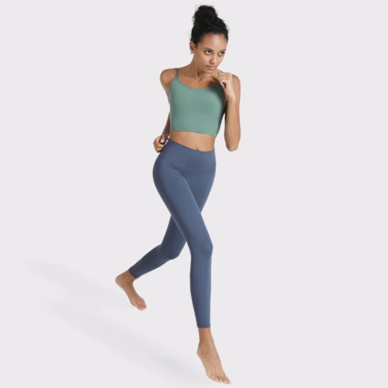 European and American fashion cut out fast drying sports bra fitness back breathable women vest yoga pants suit, Same as picture shows
European and American fashion cut out fast drying sports bra fitness back breathable women vest yoga pants suit, Same as picture shows