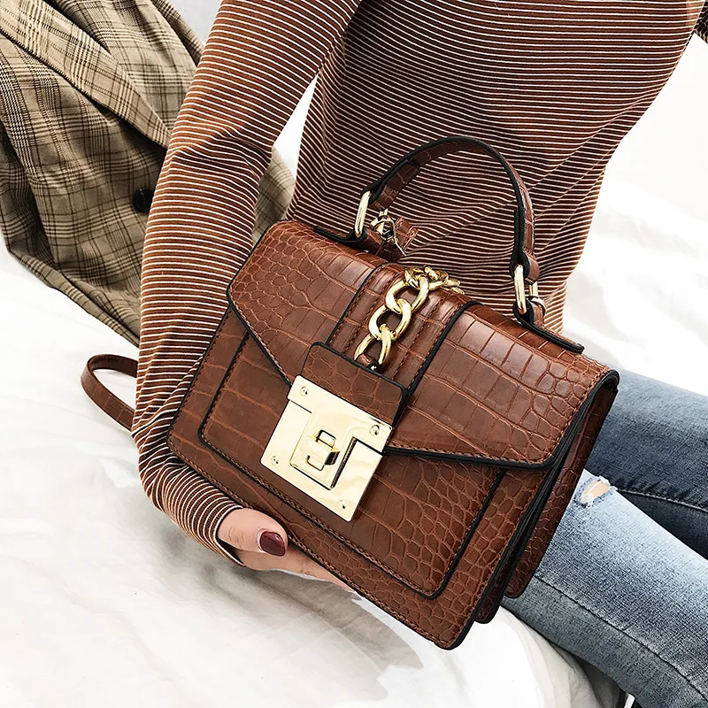 High Quality Crocodile Pattern Crossbody Shoulder Bag High Capacity Lady Mobile Phone Bags Chain Clamshell Handbag
High Quality Crocodile Pattern Crossbody Shoulder Bag High Capacity Lady Mobile Phone Bags Chain Clamshell Handbag