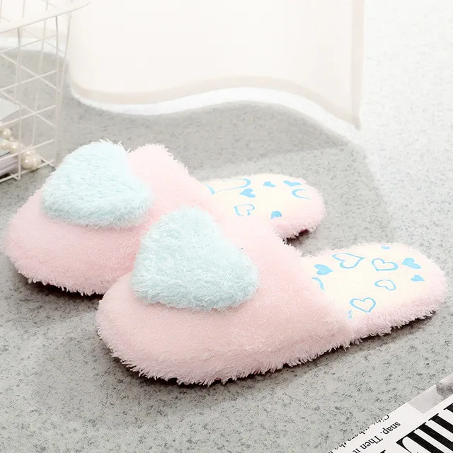 Female House Shoes Newest Winter Woman Cotton Slippers Indoor Heart Shape Faux Fur Warm Shoes Non-slip Home Slippers Flats, As the pic
Female House Shoes Newest Winter Woman Cotton Slippers Indoor Heart Shape Faux Fur Warm Shoes Non-slip Home Slippers Flats, As the pic