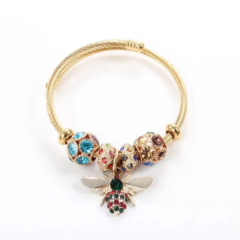 2021 New Trendy Honeybee Charm Bracelet For Women High Quality Stainless Steel Jewelry Open Size Wholesale Diamond Cuff Bracelet
2021 New Trendy Honeybee Charm Bracelet For Women High Quality Stainless Steel Jewelry Open Size Wholesale Diamond Cuff Bracelet