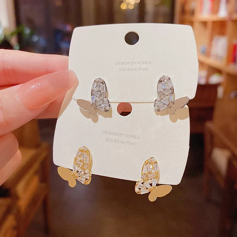 S925 Silver Needle Korea Luxury New Inlaid Zircon Butterfly Stud Earrings Jewelry For Women
S925 Silver Needle Korea Luxury New Inlaid Zircon Butterfly Stud Earrings Jewelry For Women